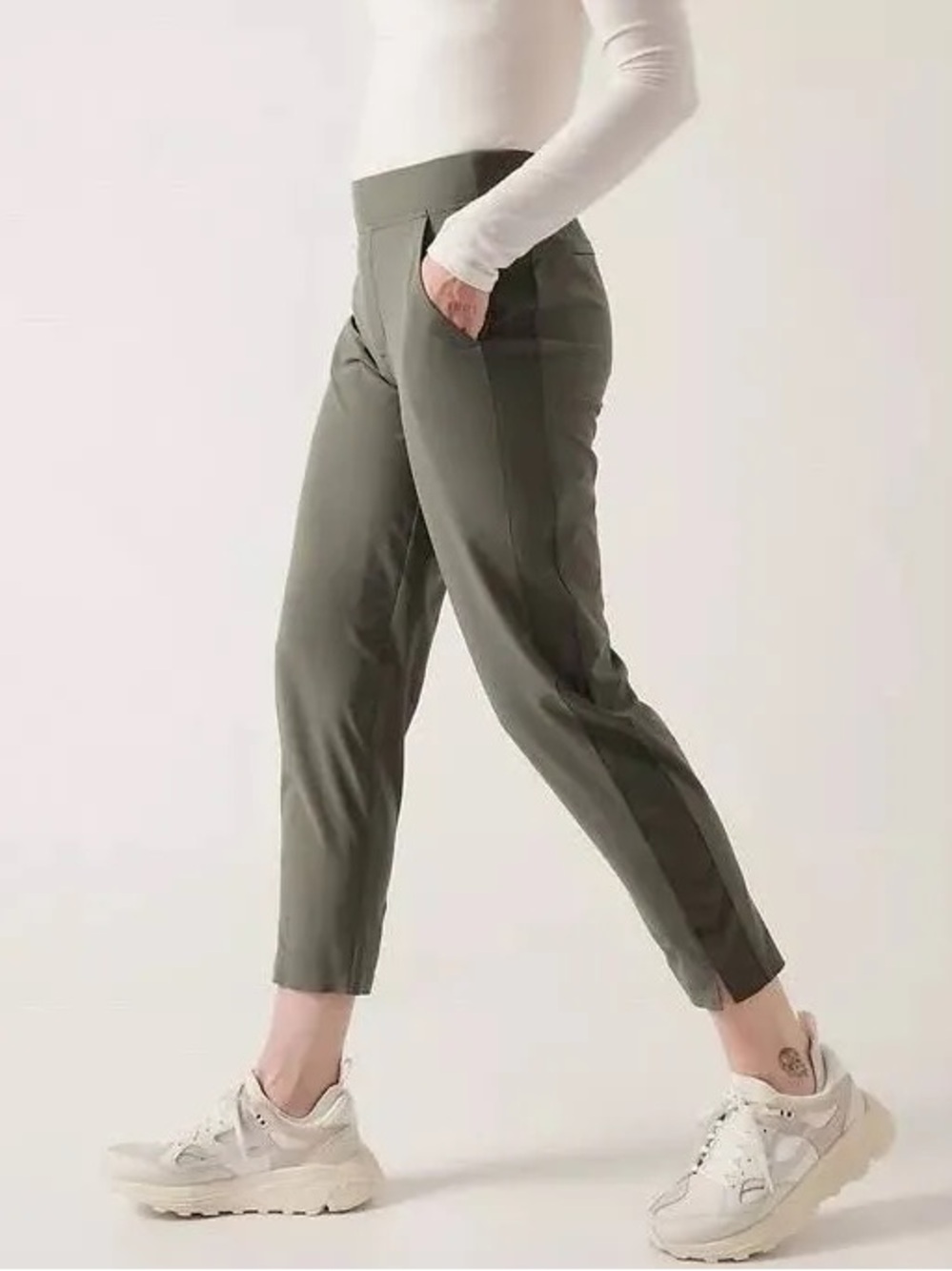 Athleta Textured Brooklyn Mid Rise Jogger Pants - Olive Green / Gray Size 4 / Sm